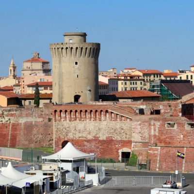 Monitoraggio con sensori e rete wireless del Mastio di Matilde a Livorno