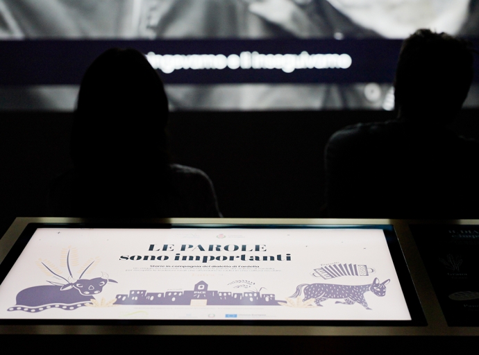 Valorizzare il patrimonio culturale immateriale attraverso allestimenti multimediali