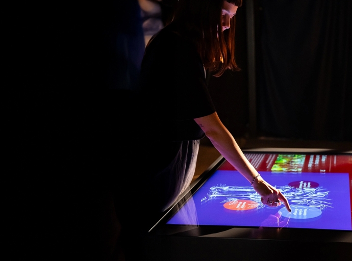 Il futuro dei musei è interattivo: Il tavolo digitale come strumento di accessibilità, partecipazione e valorizzazione 