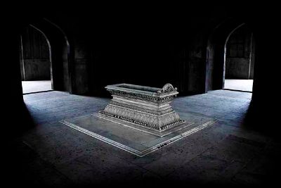 Tomb New_Delhi