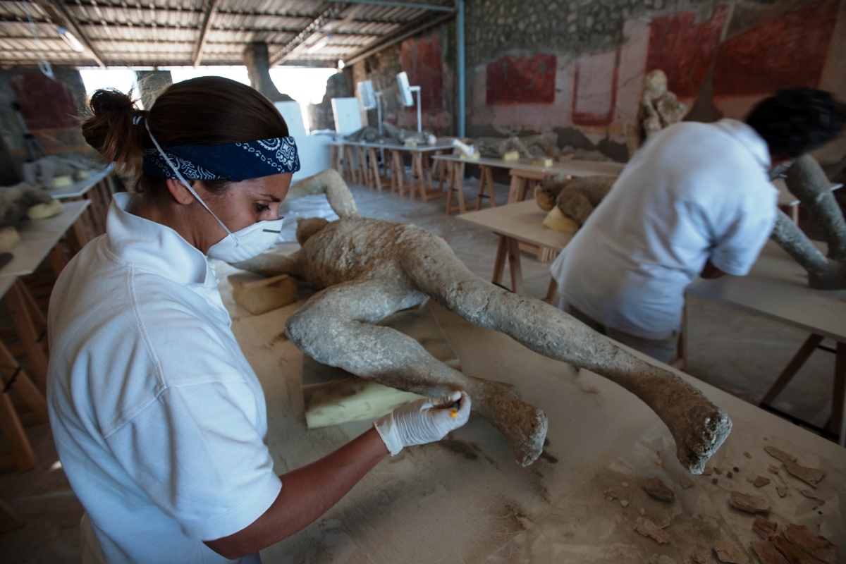 I calchi di Pompei restaurati ed in 3D