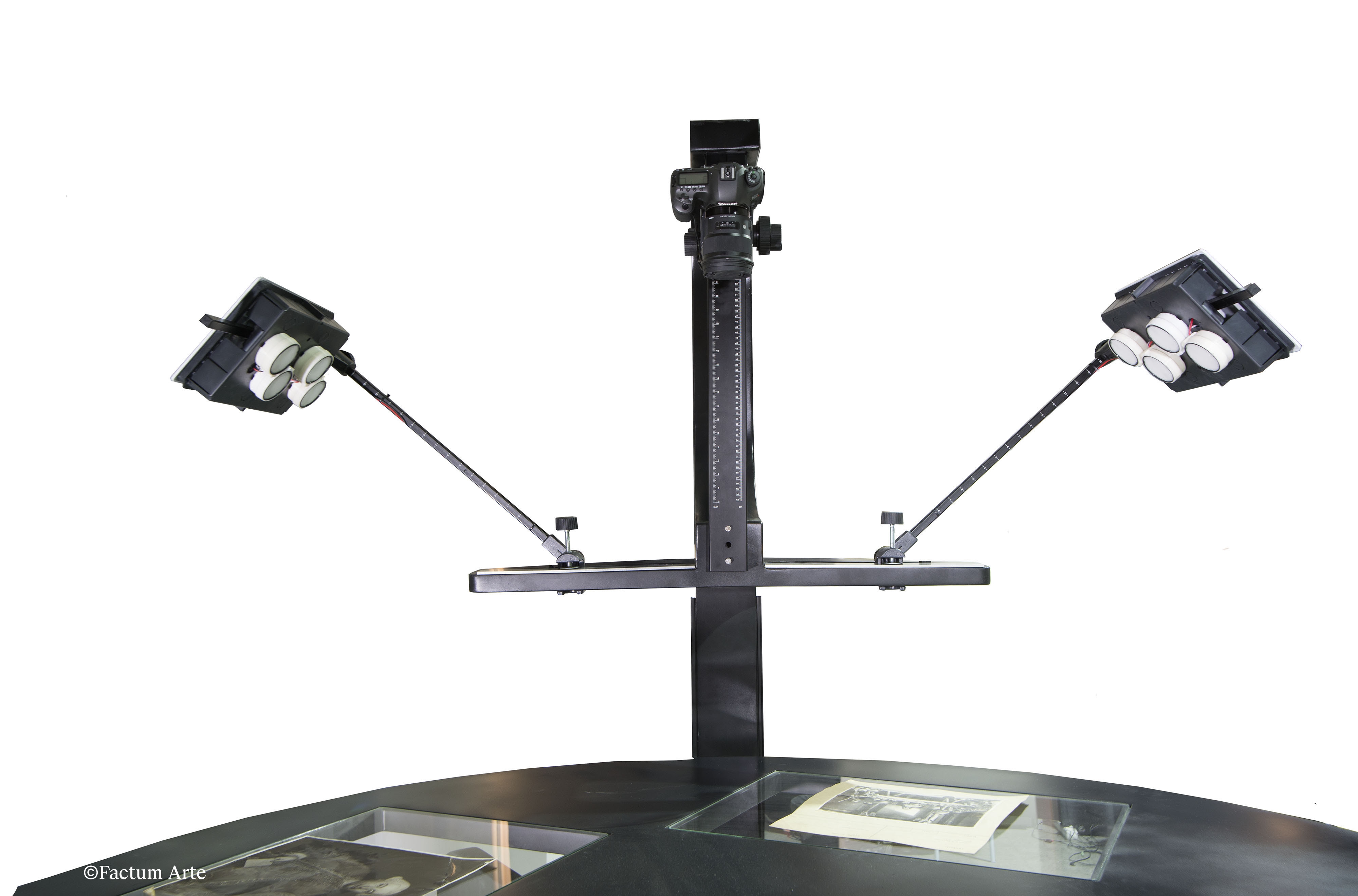 Un nuovo scanner per la digitalizzazione di archivi storici documentali di grandi dimensioni